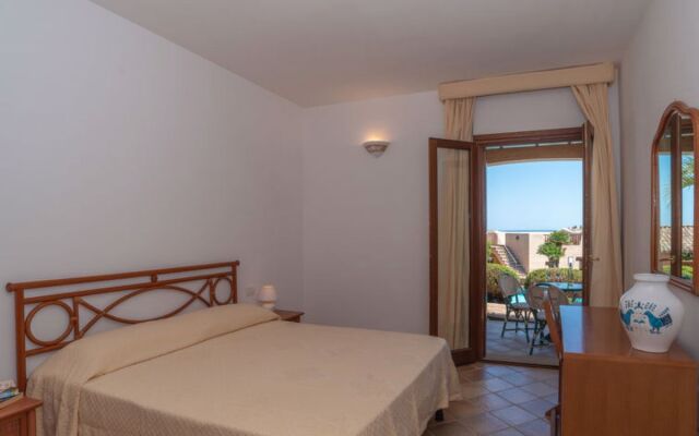 Corbezzolo 10 - Vista Village