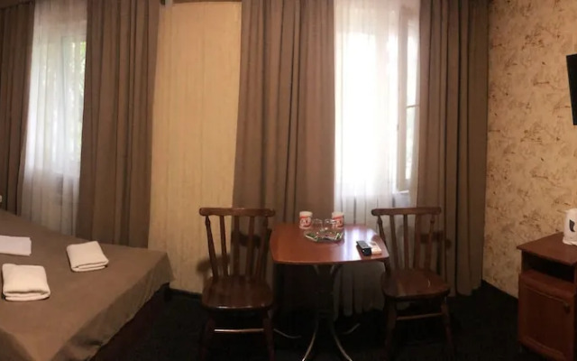 Hotel LaMa 2