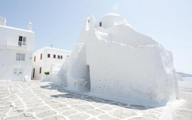 Villa Mykonos 10 - Beautiful Stay on the Sea Side