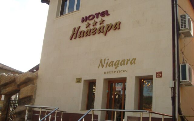 Hotel Niagara