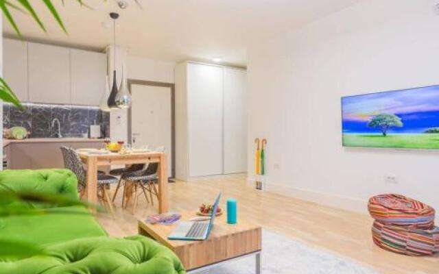 Sunset View Modern Apartment Close To Everything