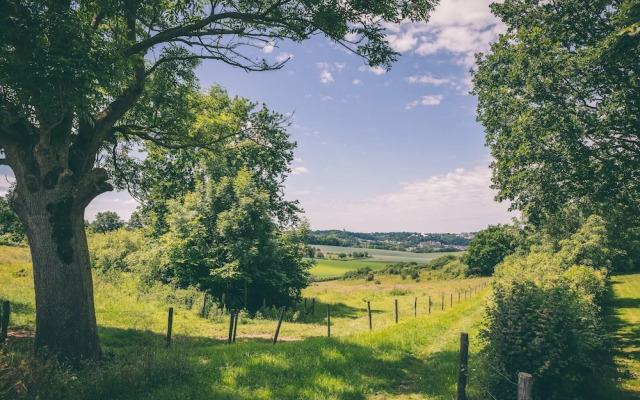 Well-kept Bungalow With Microwave Near Valkenburg