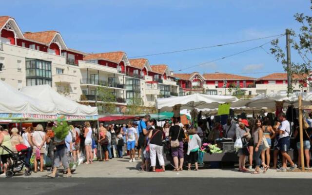 T2/Hyper centre La Teste/5 mins port et marché!