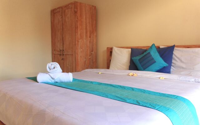 CR Tris Rooms Seminyak