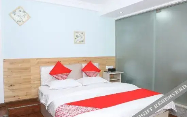 Yunhai Express (Yunhai E-sports) Hotel