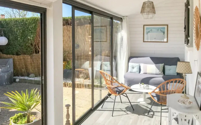 Petite Maison Avec Piscine