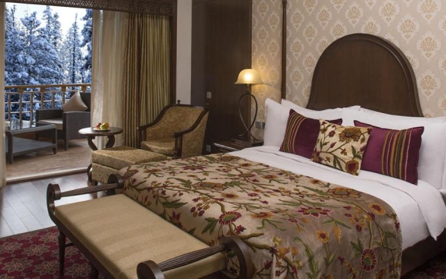 The Khyber Himalayan Resort & Spa – Guest Rooms – Gulmarg