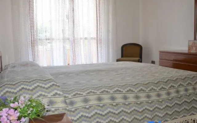 Charming Apartment Close to the Beach