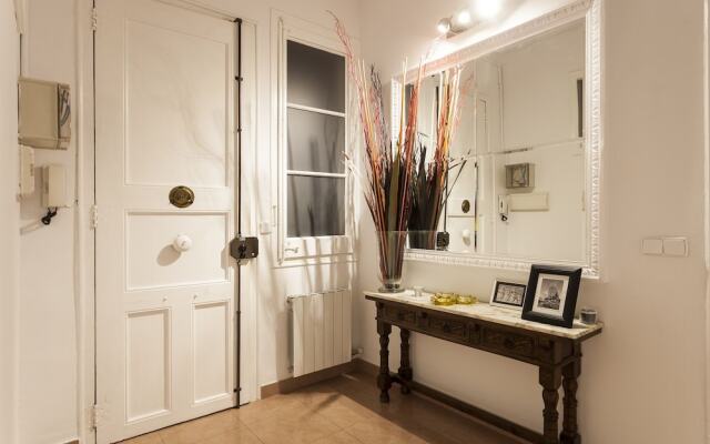 Ab Sagrada Familia Apartment