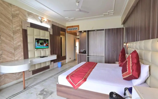 Hotel Royal Residency
