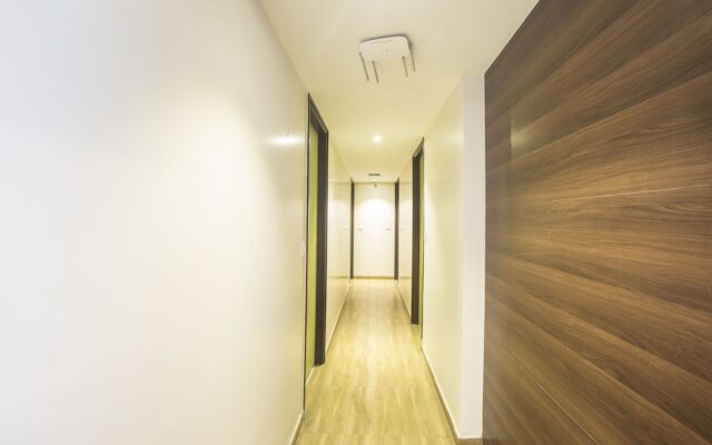 FabHotel Regal International Andheri