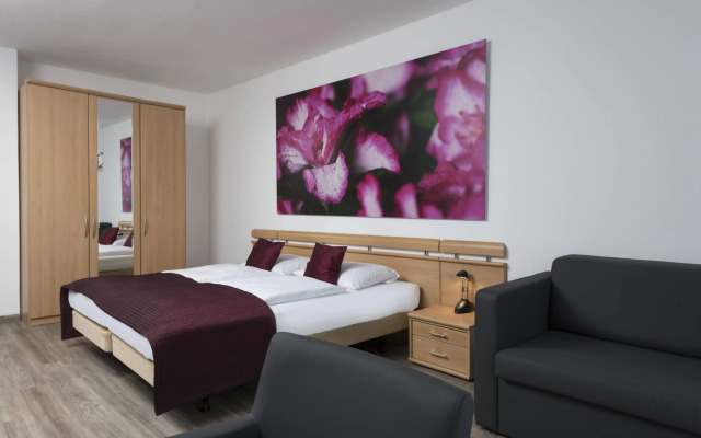Mark Apart Hotel