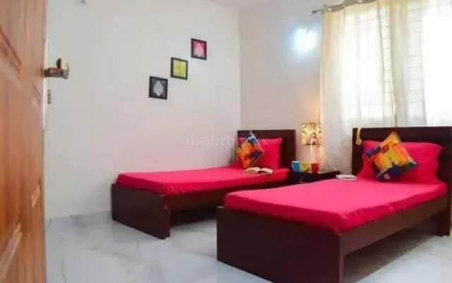 Sakshi Home Stay