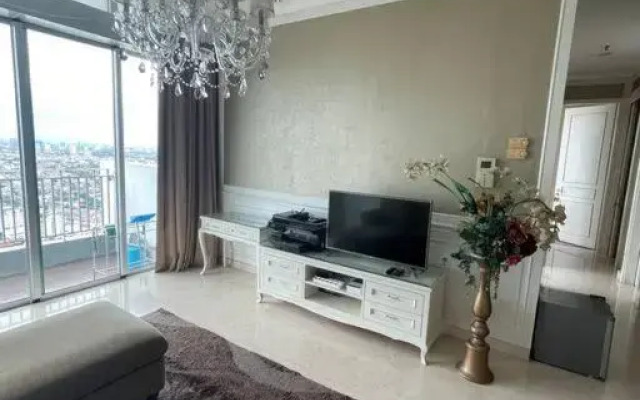 City Penthouse with Jakarta Skyline