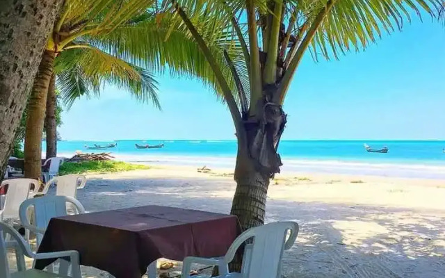 1b Pool Walk to Lovely Naiyang Beach