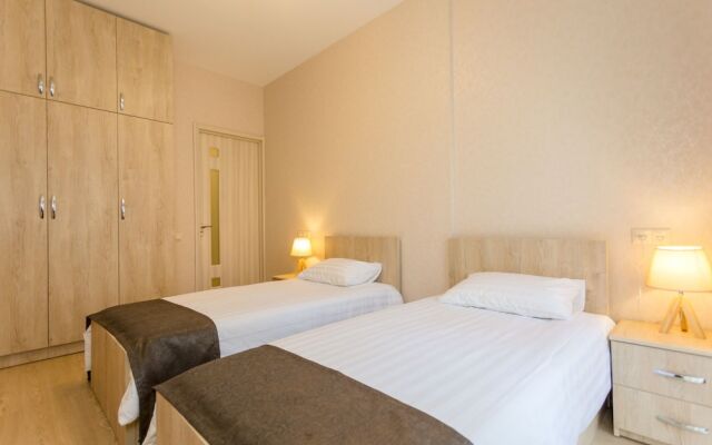 Falcon Apartments Stamba