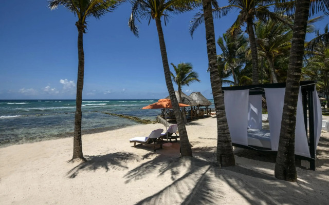 Hidden Beach Resort Au Naturel Adults Only, Catamarán, Cenote & More Inclusive