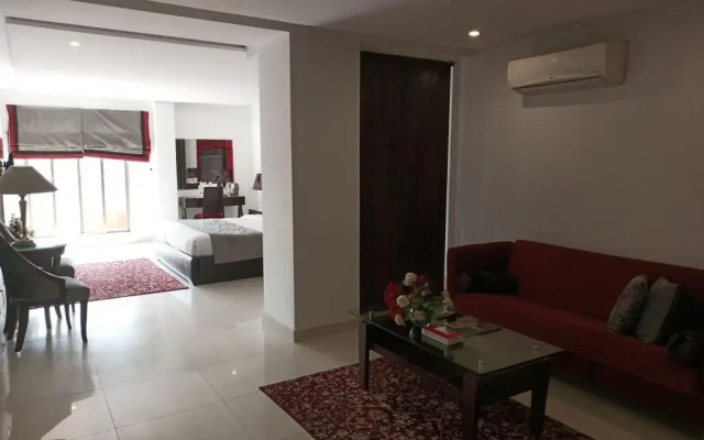 Maisonette Hotel & Resort - Lahore