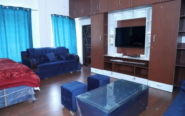 Hotel Omkaar and Restaurant