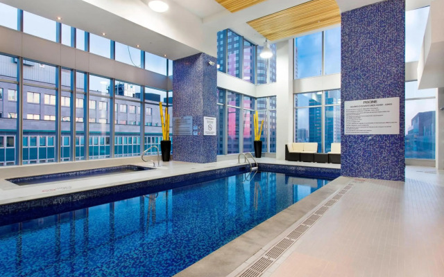 Courtyard by Marriott Montreal Downtown