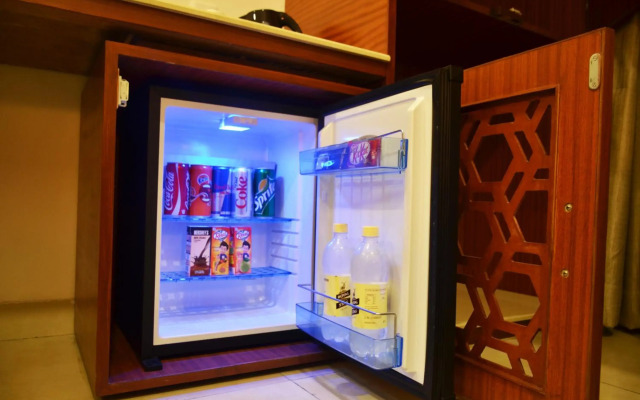 Mint Hotel Premia