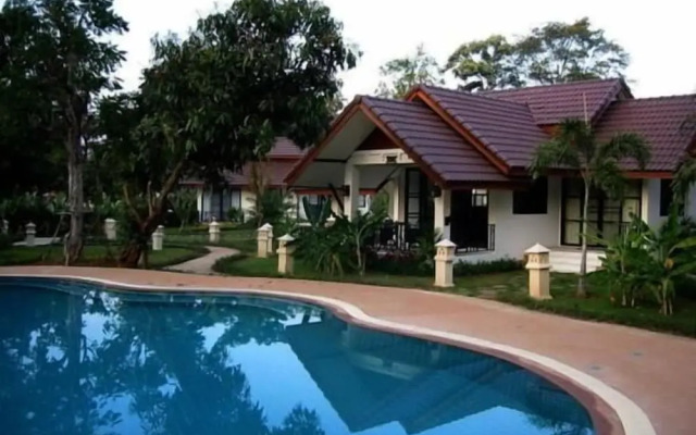 Pang Rujee Resort
