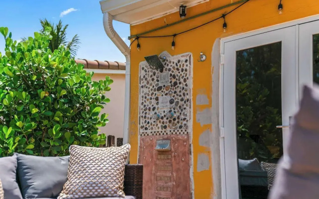 Ocean House - For 4!