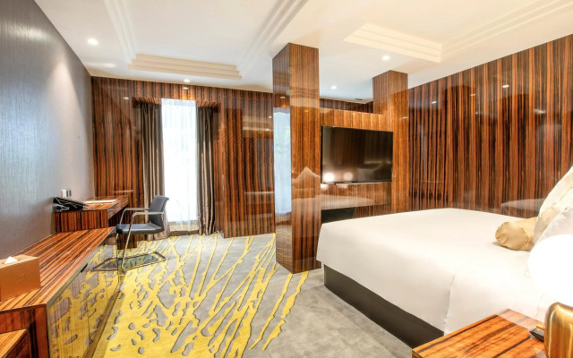 Moty Hotel