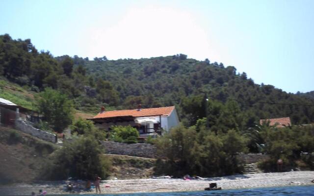 Apartment Stiniva