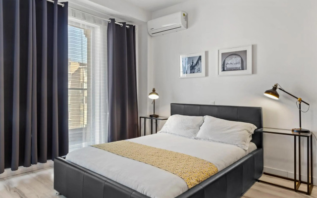 AQUARIUS: Upscale Flat in the Heart of Bucharest!