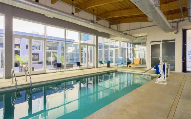 Aloft Charleston Airport & Convention Center