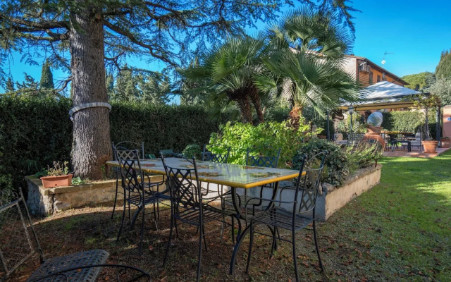 Ely Apartment In Villa Wifi Pisa