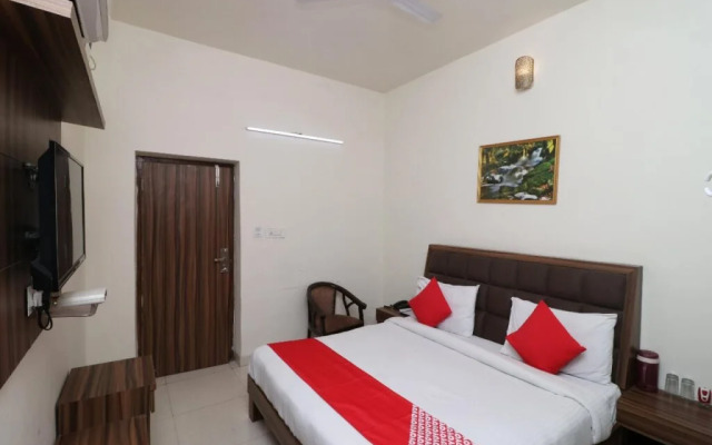 Great India Hotel BY OYO Rooms