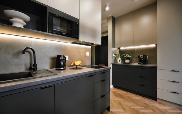 Stylish Studio Mickiewicza by Renters