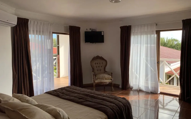 Hotel Teanehi
