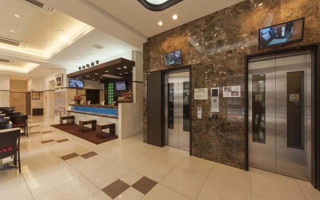 Toyoko Inn Hon Atsugi Station Minami