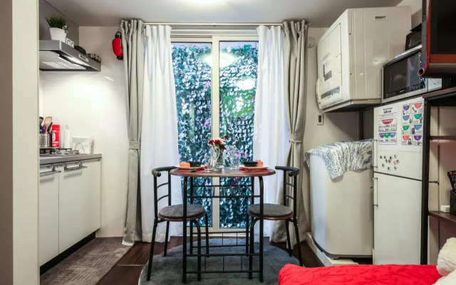 Sangubashi Studio Apartment with private entrance