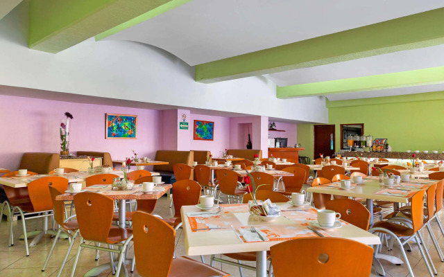 Hotel Hostal de Cortes