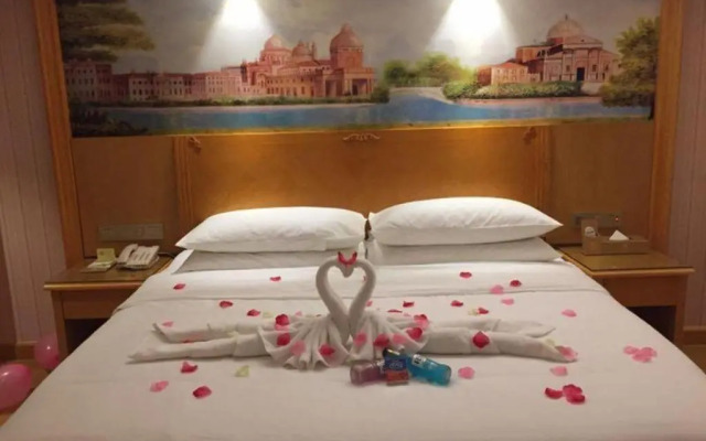 Vienna Hotel (Xiaogan Beijing Road)