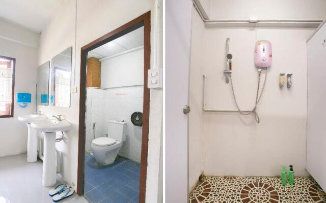 OYO 723 Lamphun Hostel