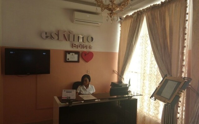 Eskimo suites