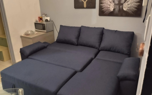 Bonito depto con patio y oficina a 7 minutos caminando AICM