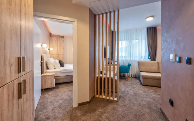 Hotel Aria