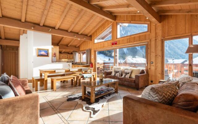 Yeti Lodge Chalets & Apartments