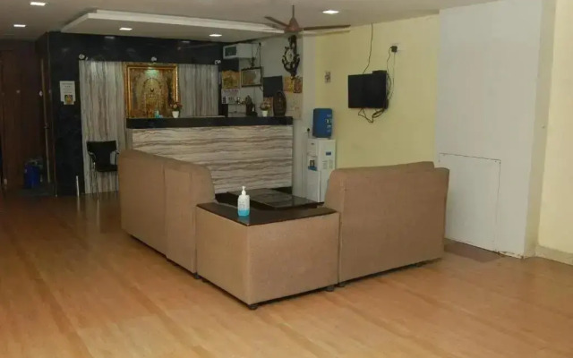 Hotel Adhi Residency - Cleanliness & Friendliness Room VL Vardharaja Temple