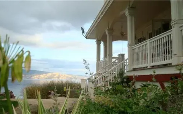 Clear Lake Bed and Breakfast