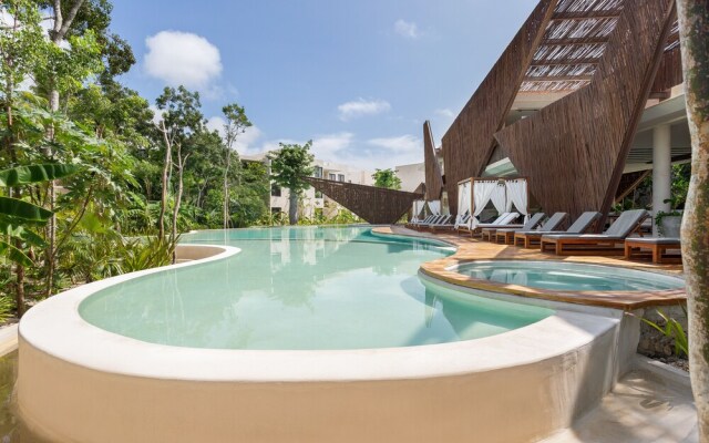 Ophelia Tulum Hotel