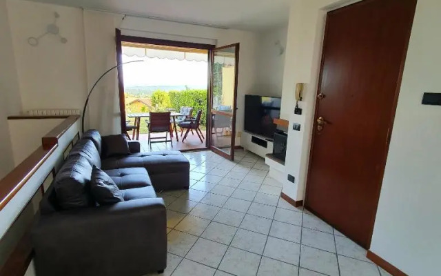 Appartamento Stropea con giardino privato e piscina