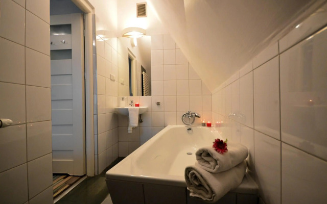 Cracow Central Aparthotel