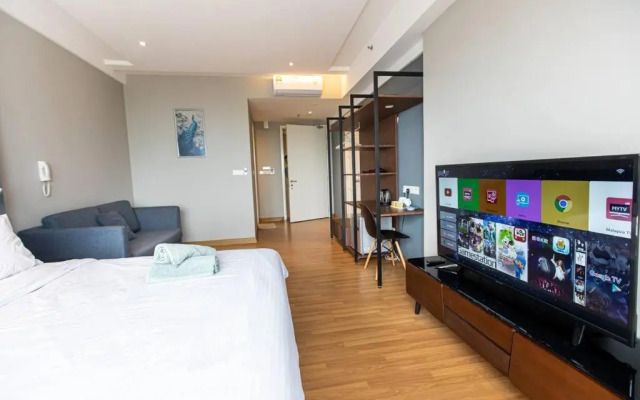 Unique Tropicana Seaview Luxury Studio Suite